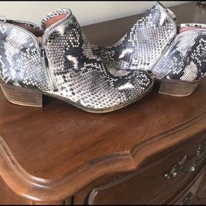 Snake skin lucky brand boots
